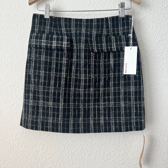 NWT Reformation Black Plaid Mini Skirt Size 2 Pockets Lined - Picture 1 of 10